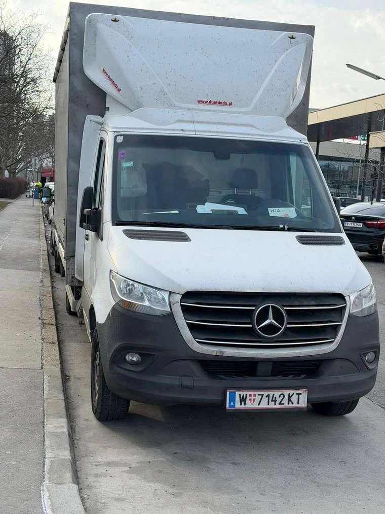 HAT24 Transporter im Einsatz in Wien